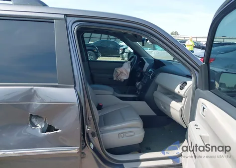 2014 Honda Pilot Touring z USA, uszkodzony, nr VIN 5FNYF3H9XEB010341